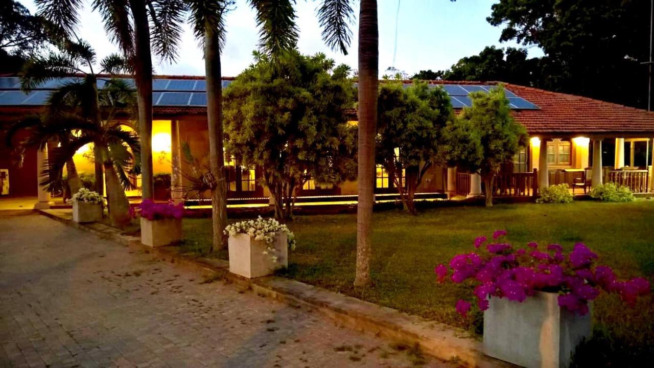Tropical Villas Negombo Extérieur photo